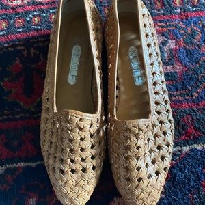 Vintage Brown Woven Flats size 6